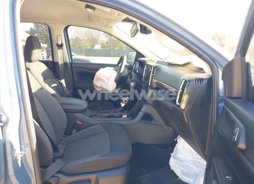Photo 5 of 2024 Ford Ranger XLT (VIN 1FTER4GH4RLE09399)