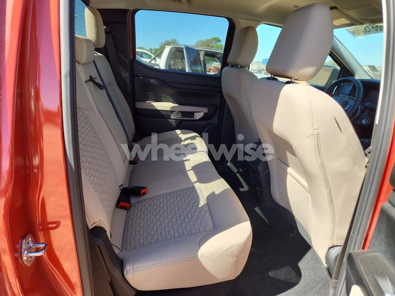 Photo 10 of 2024 FORD RANGER XLT (VIN 1FTER4GH8RLE40395)