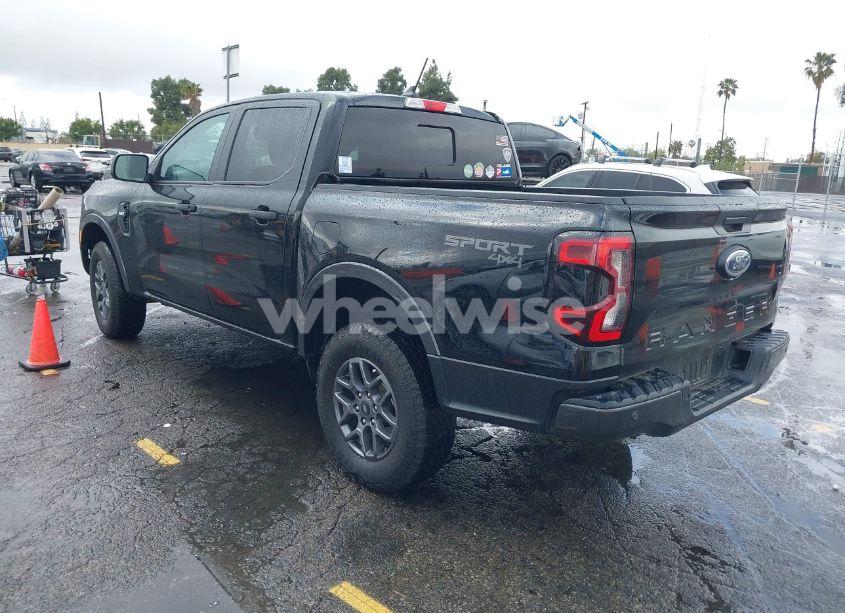 Photo 3 of 2024 Ford Ranger XLT (VIN 1FTER4HH5RLE20541)