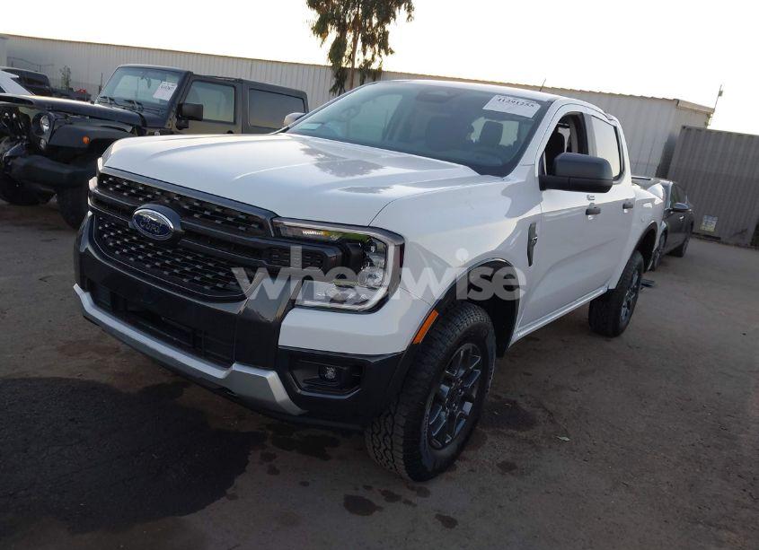Photo 2 of 2024 Ford Ranger XLT (VIN 1FTER4HH5RLE62921)
