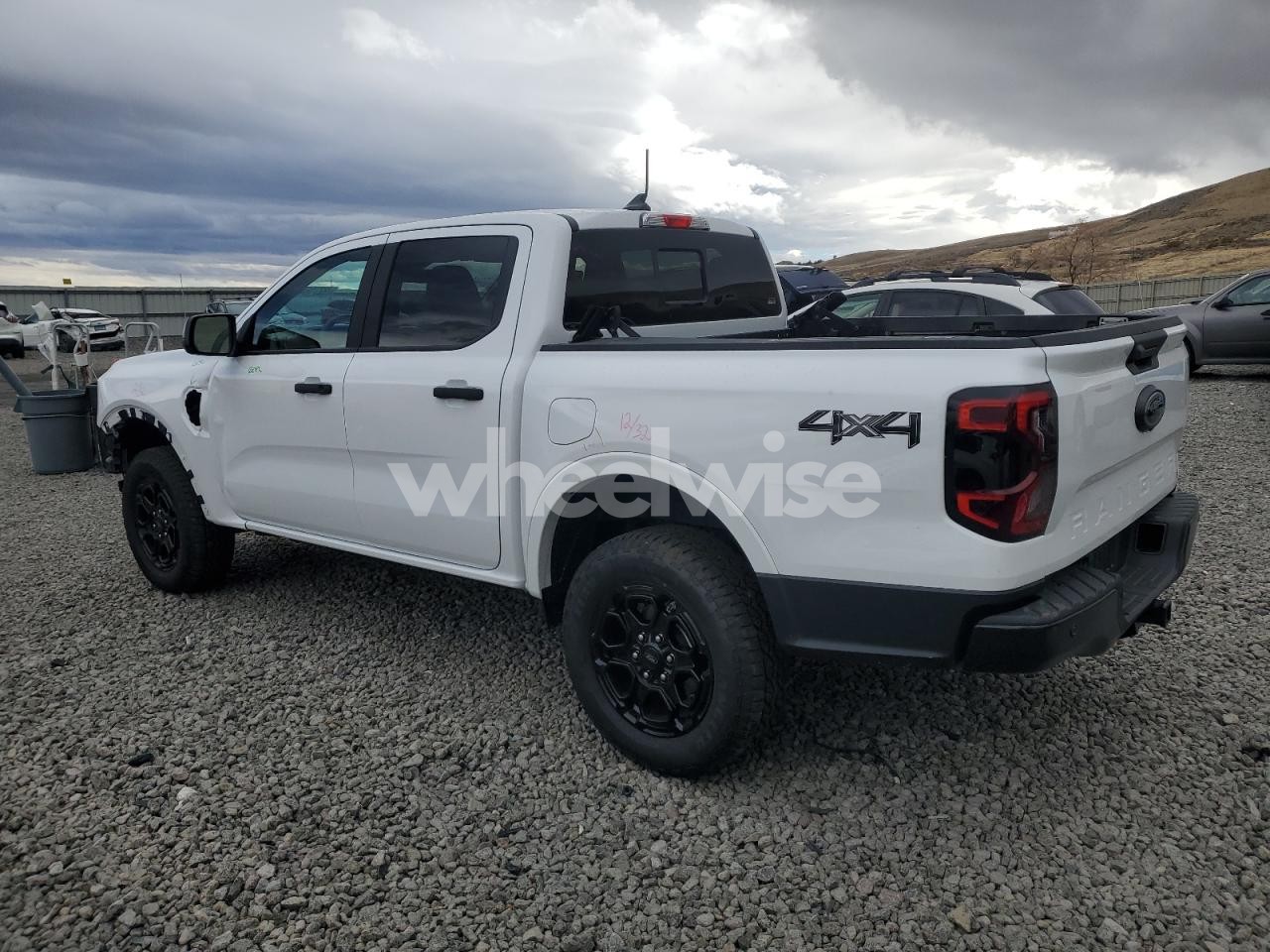 Photo 2 of 2025 FORD RANGER XLT (VIN 1FTER4HP1SLE08559)