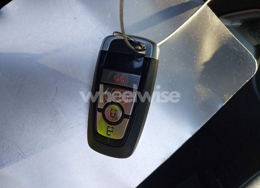 Photo 11 of 2024 Ford Ranger LARIAT (VIN 1FTER4KH3RLE14617)