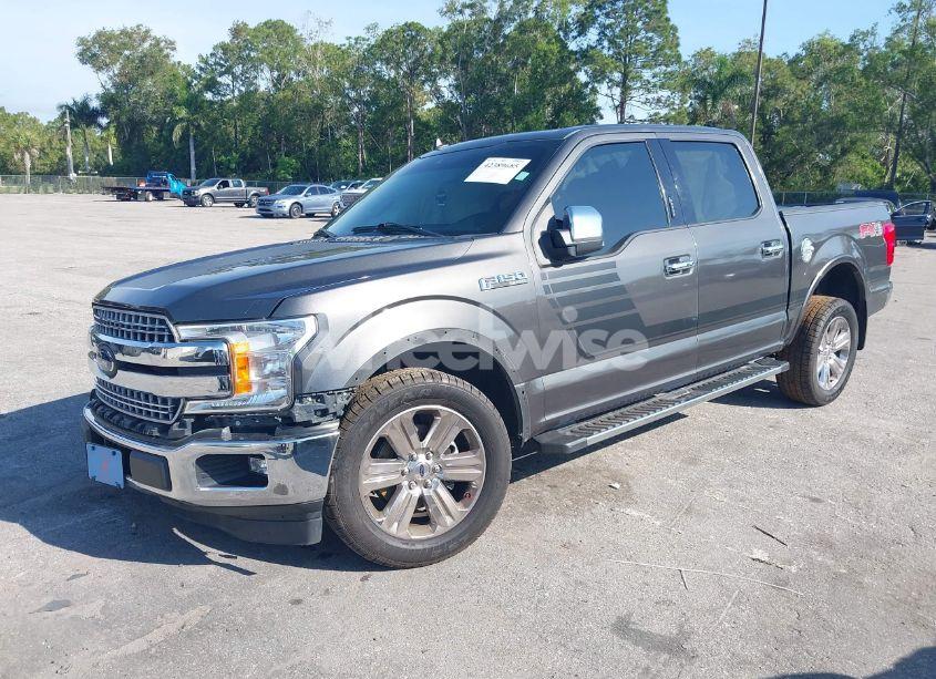 Photo 2 of 2019 Ford F-150 LARIAT (VIN 1FTEW1C40KKE13052)
