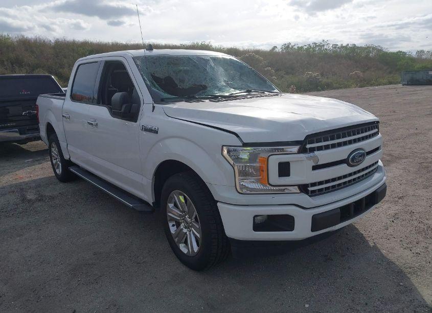 2019 Ford F-150 XLT (VIN 1FTEW1C42KFC29692) main photo