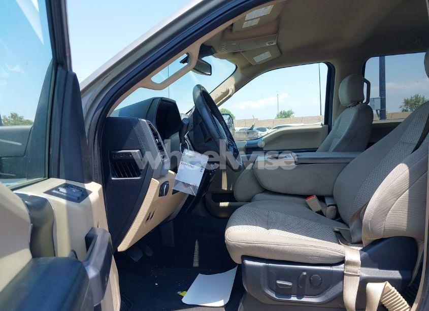 Photo 5 of 2019 Ford F-150 XLT (VIN 1FTEW1C42KKC14259)