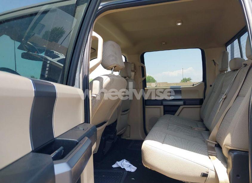 Photo 8 of 2019 Ford F-150 XLT (VIN 1FTEW1C42KKC14259)