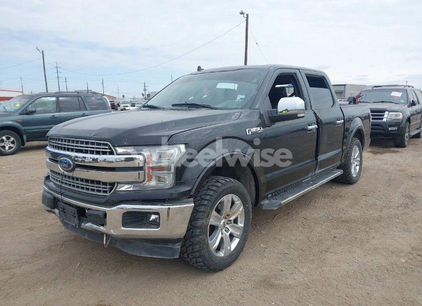 Photo 6 of 2019 Ford F-150 LARIAT (VIN 1FTEW1C45KKE32910)