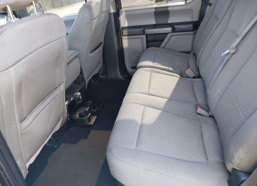 Photo 8 of 2019 Ford F-150 XLT (VIN 1FTEW1C48KKC52577)