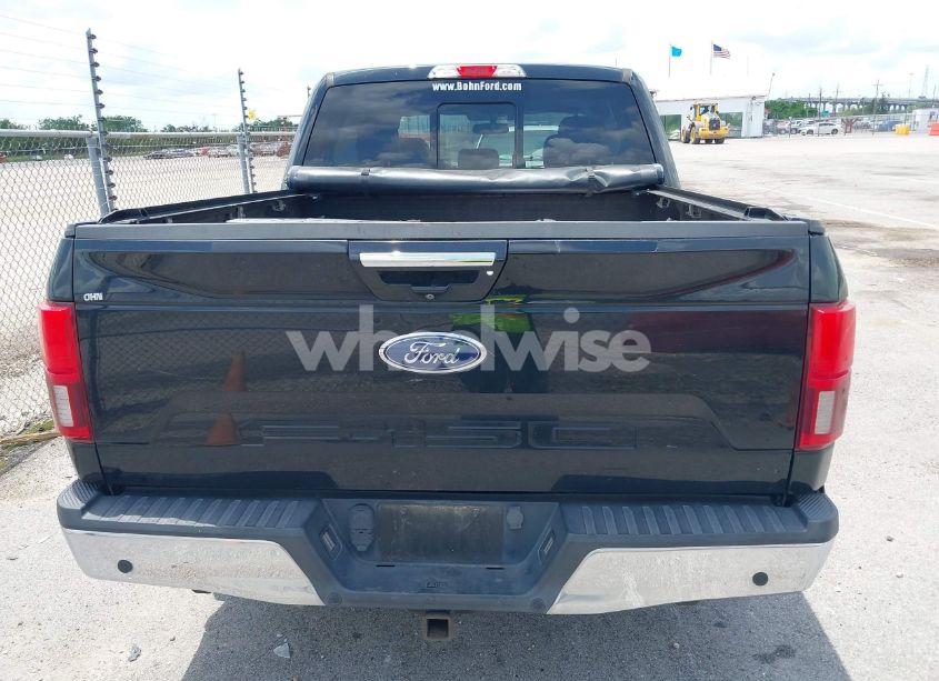 Photo 16 of 2018 Ford F-150 LARIAT (VIN 1FTEW1C50JFD03246)