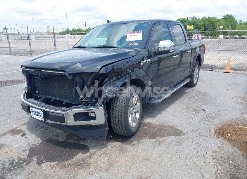 Photo 2 of 2018 Ford F-150 LARIAT (VIN 1FTEW1C50JFD03246)