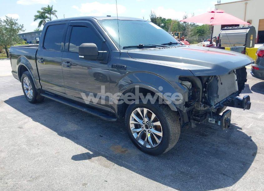 2018 Ford F-150 XLT (VIN 1FTEW1C50JKF19590) main photo