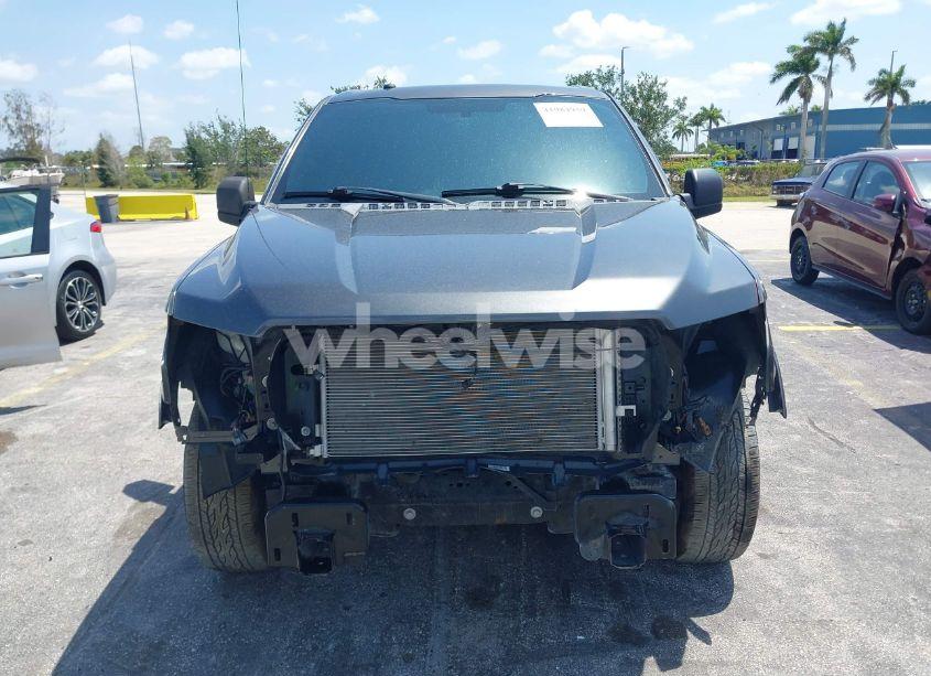 Photo 13 of 2018 Ford F-150 XLT (VIN 1FTEW1C50JKF19590)