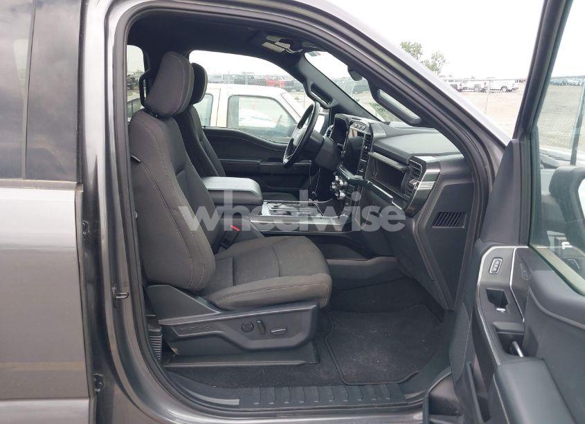 Photo 5 of 2023 Ford F-150 XLT (VIN 1FTEW1C50PFA88914)