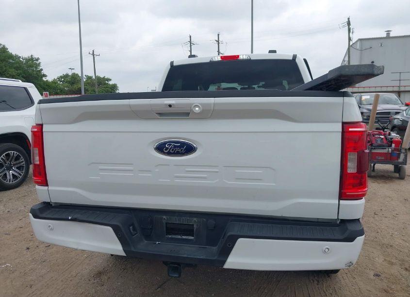 Photo 16 of 2023 Ford F-150 XLT (VIN 1FTEW1C50PFC27729)