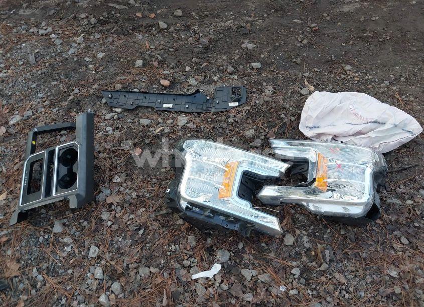 Photo 12 of 2018 Ford F-150 XLT (VIN 1FTEW1C51JKD12545)