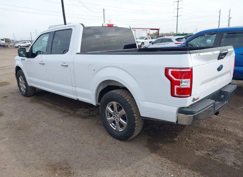 Photo 3 of 2018 Ford F-150 XLT (VIN 1FTEW1C51JKD54617)