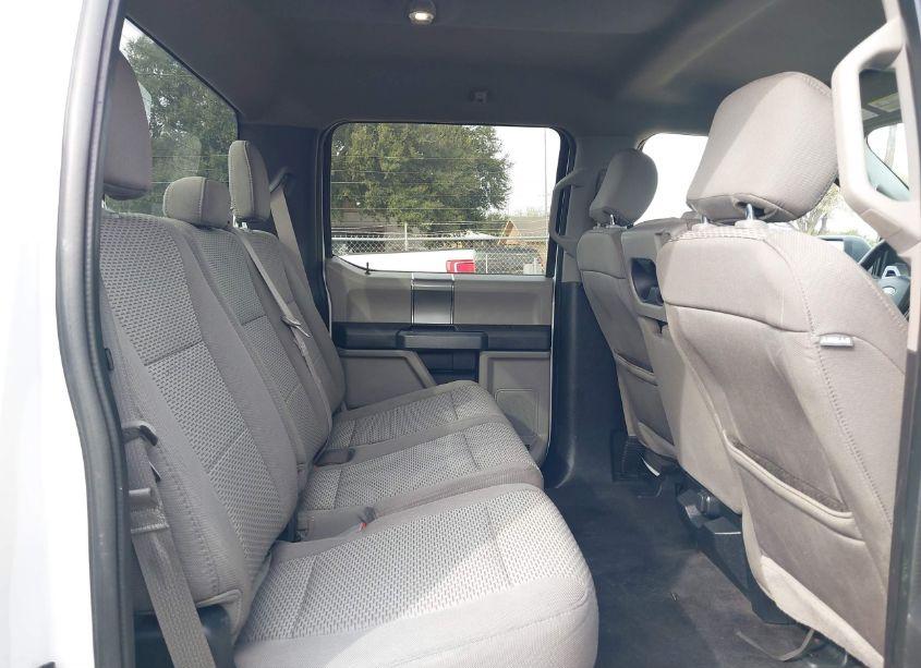 Photo 8 of 2018 Ford F-150 XLT (VIN 1FTEW1C51JKD54617)