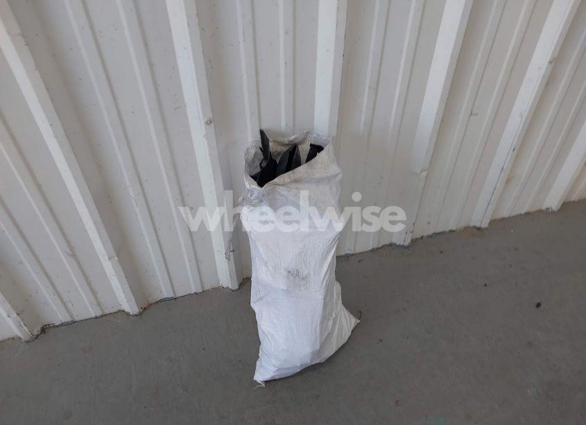 Photo 12 of 2018 Ford F-150 LARIAT (VIN 1FTEW1C51JKE22074)