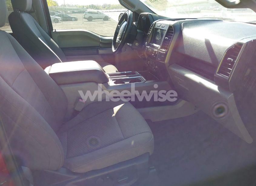 Photo 5 of 2019 Ford F-150 XLT (VIN 1FTEW1C51KFC60781)