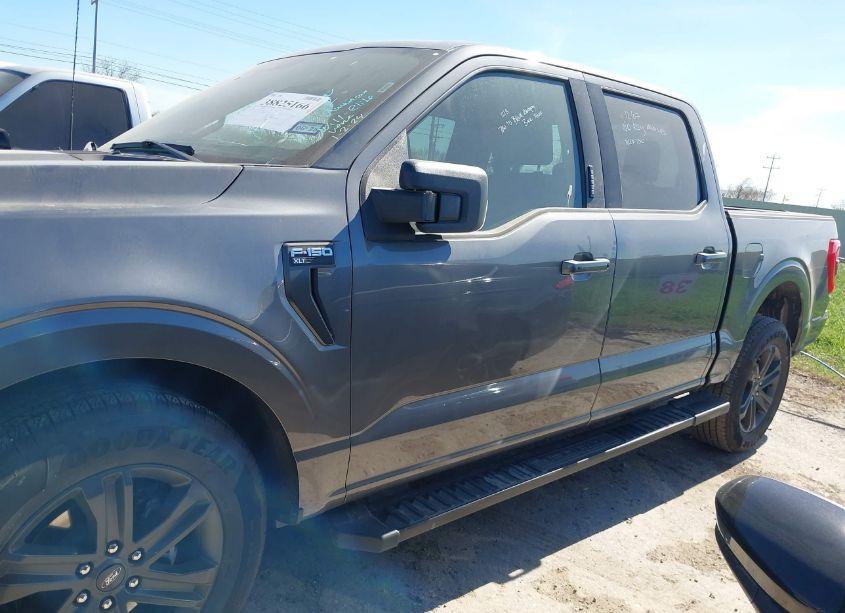 Photo 13 of 2023 Ford F-150 XLT (VIN 1FTEW1C51PFC27805)
