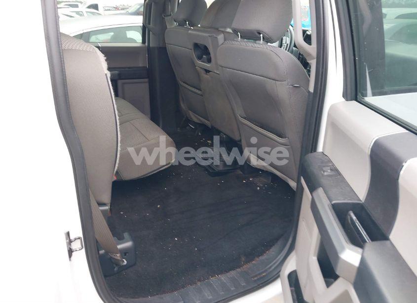 Photo 8 of 2018 Ford F-150 XLT (VIN 1FTEW1C52JFB30300)