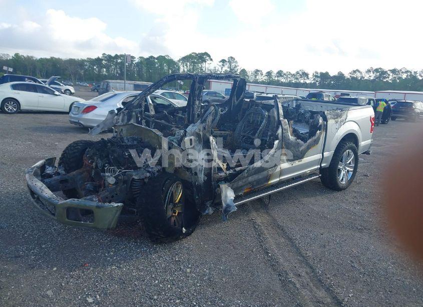 Photo 2 of 2018 Ford F-150 XLT (VIN 1FTEW1C52JFC93030)