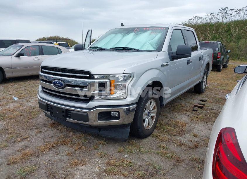 Photo 2 of 2019 Ford F-150 XLT (VIN 1FTEW1C52KKC39798)