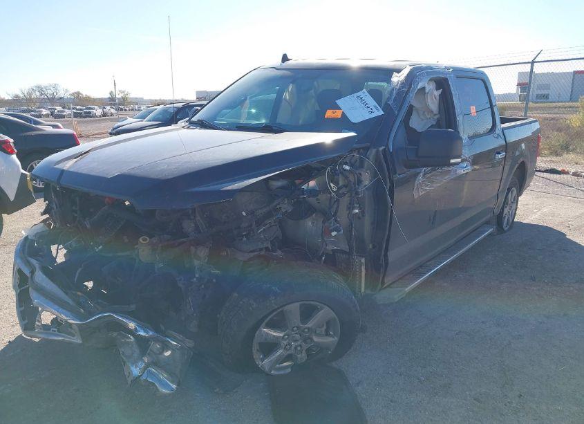 Photo 2 of 2020 Ford F-150 XLT (VIN 1FTEW1C52LKD74538)