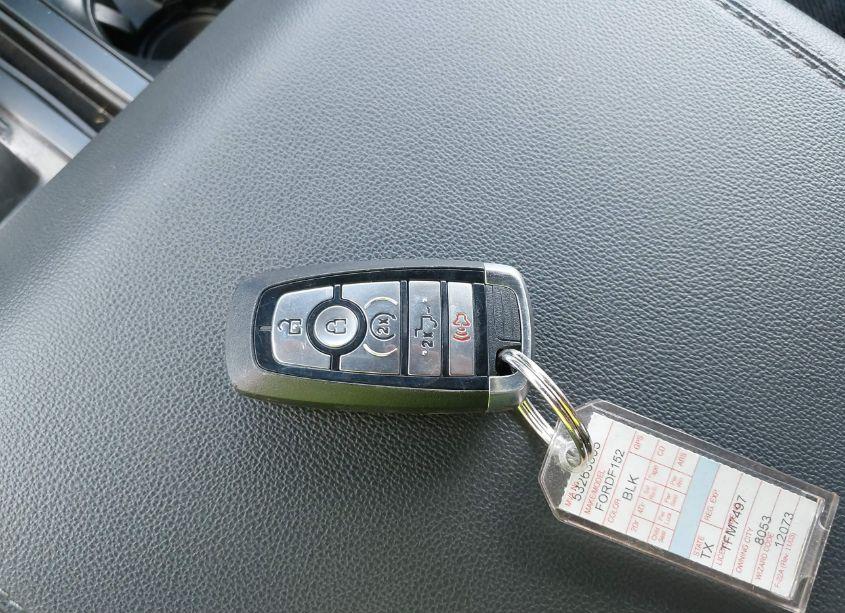 Photo 11 of 2023 Ford F-150 XLT (VIN 1FTEW1C52PFC27554)