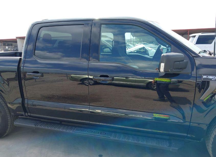 Photo 14 of 2023 Ford F-150 XLT (VIN 1FTEW1C52PFC27554)