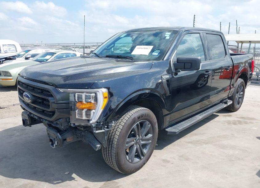 Photo 2 of 2023 Ford F-150 XLT (VIN 1FTEW1C52PFC27554)