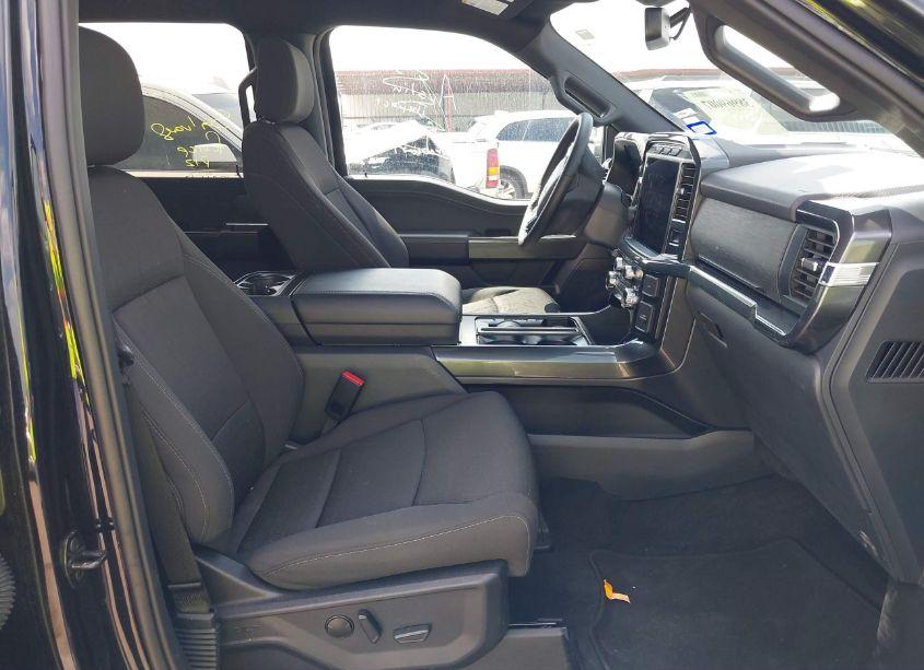 Photo 5 of 2023 Ford F-150 XLT (VIN 1FTEW1C52PFC27554)