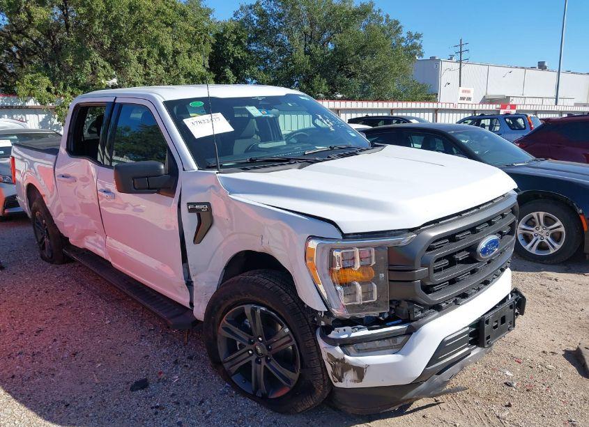 2023 Ford F-150 XLT (VIN 1FTEW1C52PFC27831) main photo