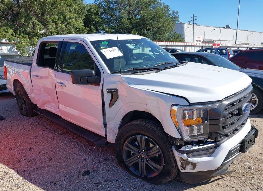 Photo 13 of 2023 Ford F-150 XLT (VIN 1FTEW1C52PFC27831)