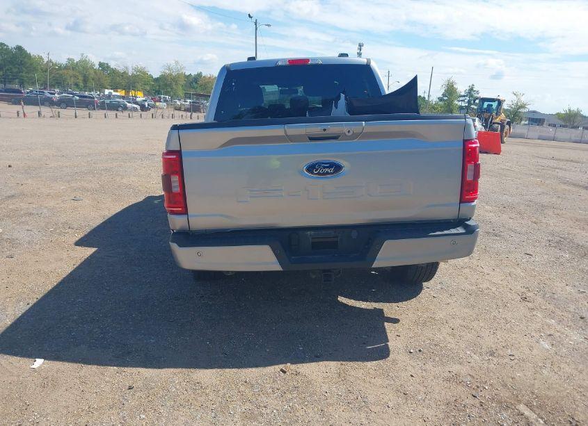 Photo 16 of 2023 Ford F-150 XLT (VIN 1FTEW1C52PFC56844)
