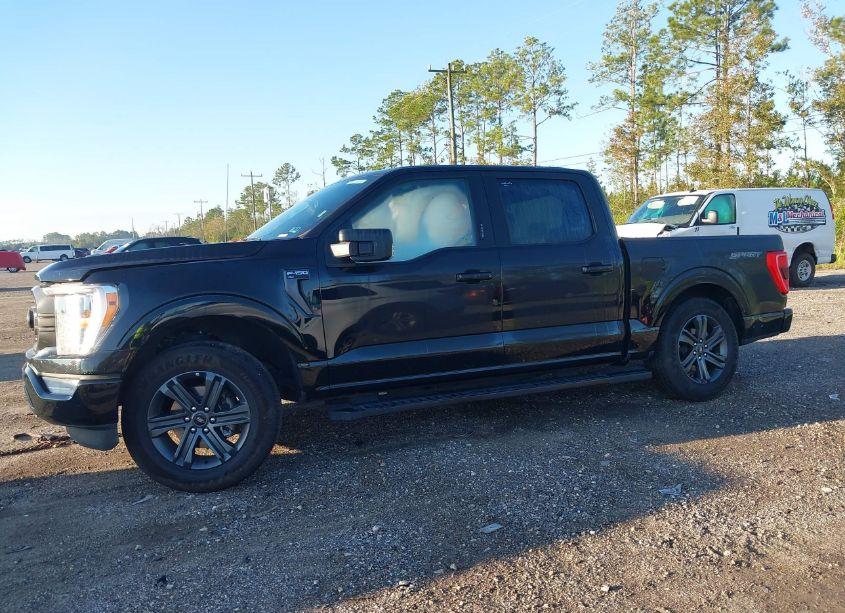Photo 15 of 2023 Ford F-150 XLT (VIN 1FTEW1C52PFC56875)