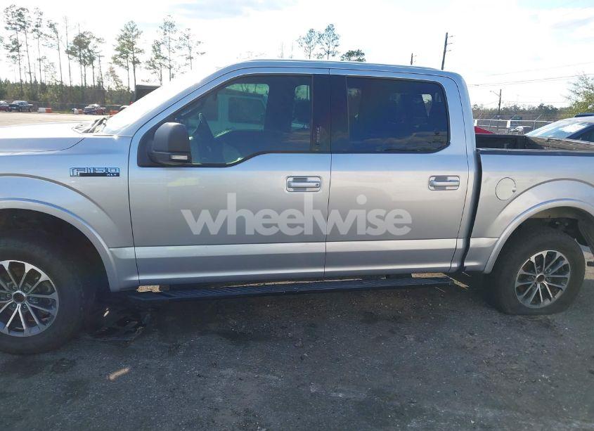 Photo 13 of 2018 Ford F-150 XLT (VIN 1FTEW1C53JFE73911)