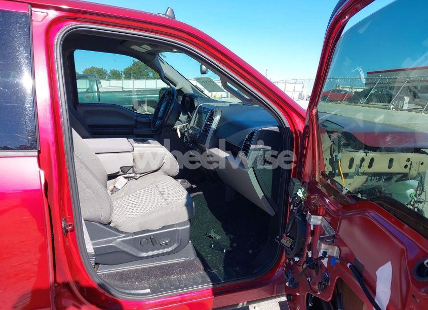 Photo 5 of 2019 Ford F-150 XLT (VIN 1FTEW1C53KFA84896)