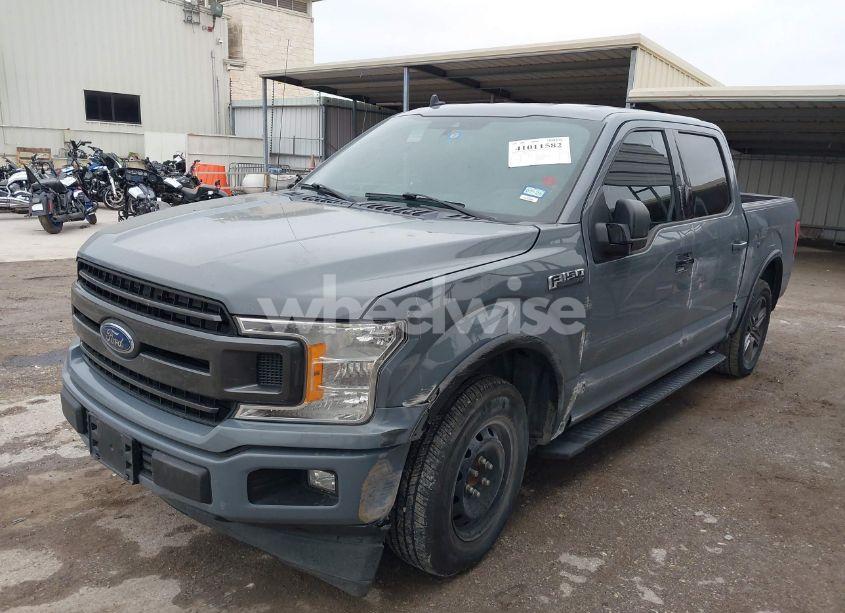 Photo 2 of 2019 Ford F-150 XLT (VIN 1FTEW1C53KKD04075)