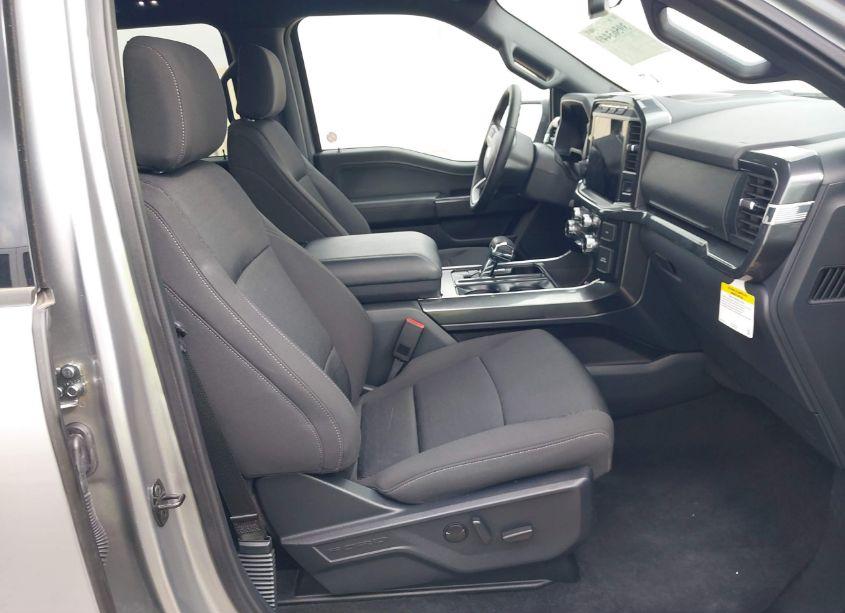 Photo 5 of 2023 Ford F-150 XLT (VIN 1FTEW1C53PFC27658)