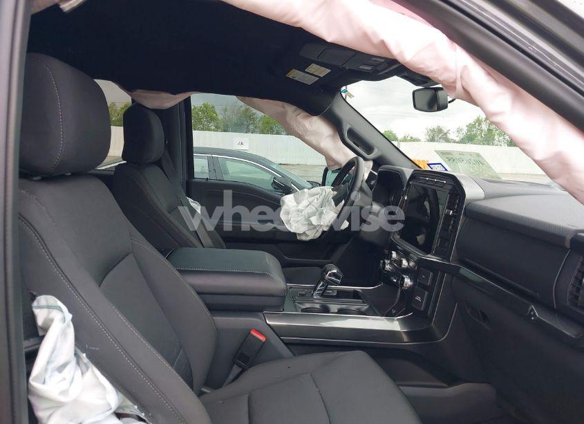 Photo 5 of 2023 Ford F-150 XLT (VIN 1FTEW1C53PKD58824)