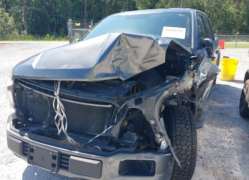 Photo 6 of 2018 Ford F-150 XLT (VIN 1FTEW1C54JFD38680)