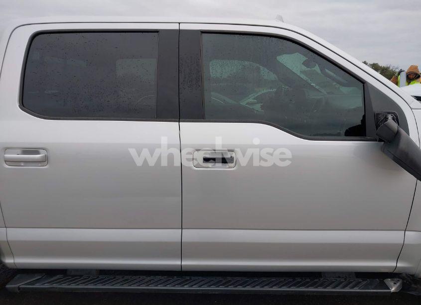 Photo 14 of 2018 Ford F-150 XLT (VIN 1FTEW1C54JKF73359)