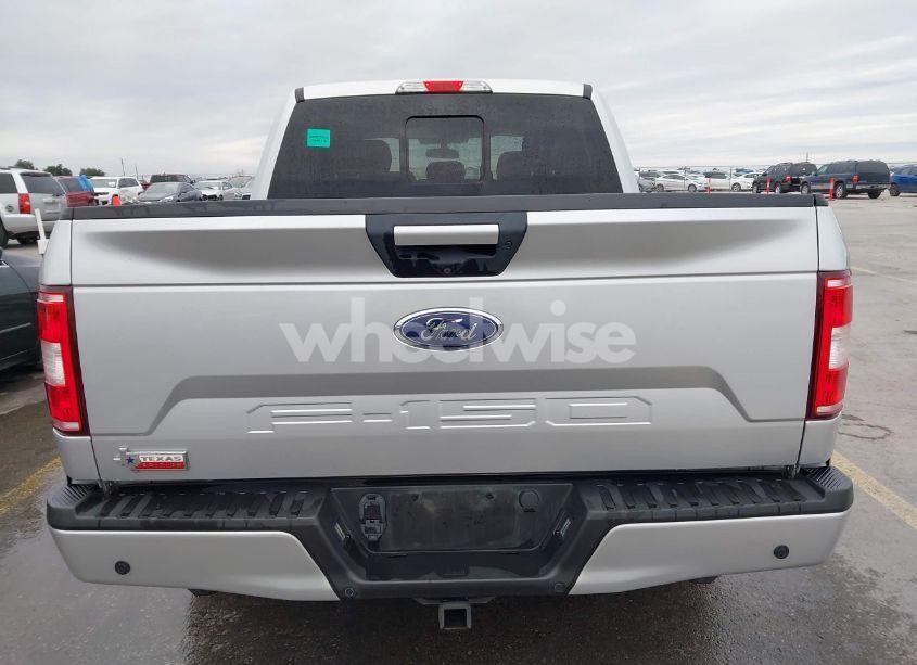 Photo 17 of 2018 Ford F-150 XLT (VIN 1FTEW1C54JKF73359)