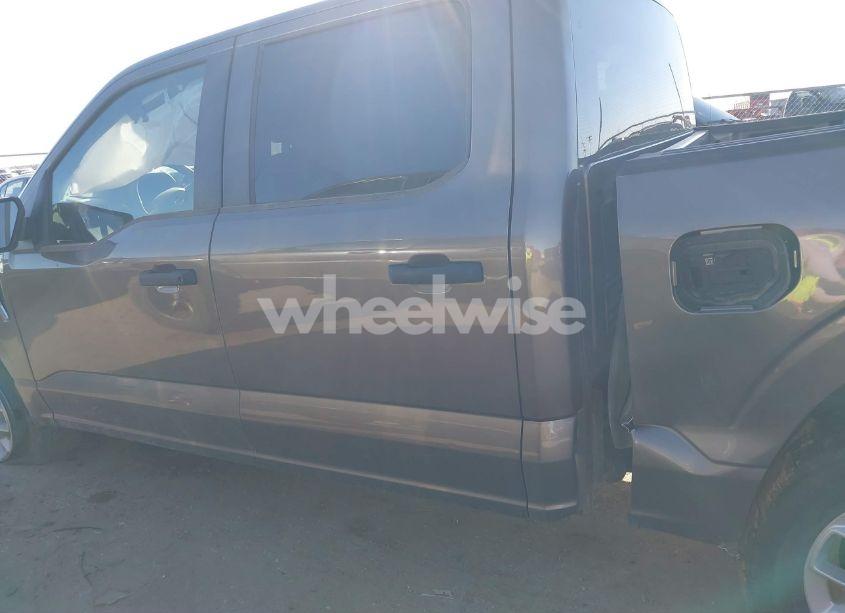 Photo 13 of 2023 Ford F-150 XLT (VIN 1FTEW1C54PFB70953)