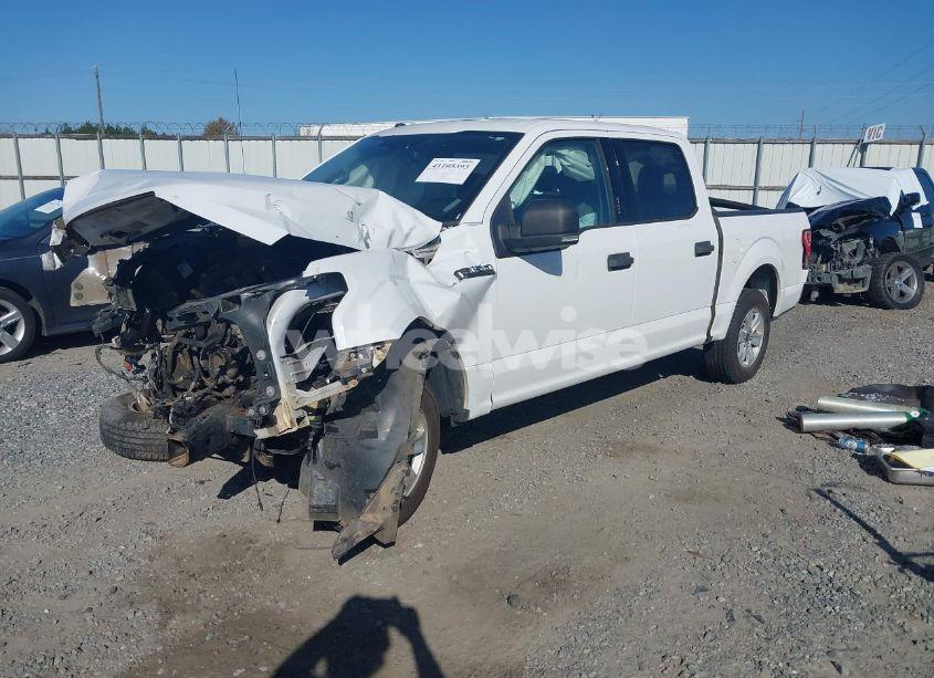 Photo 2 of 2018 Ford F-150 XLT (VIN 1FTEW1C55JFD23623)