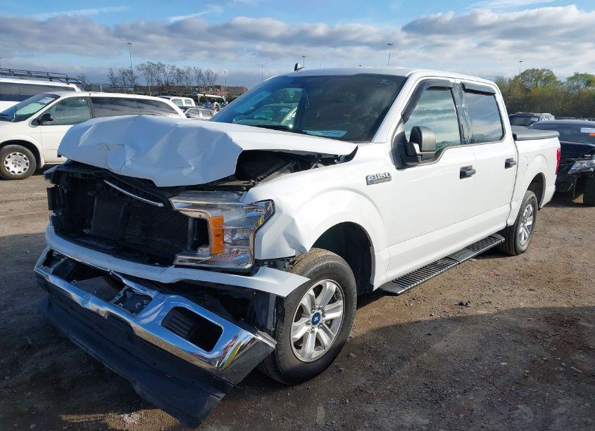 Photo 2 of 2020 Ford F-150 XLT (VIN 1FTEW1C55LFB69319)