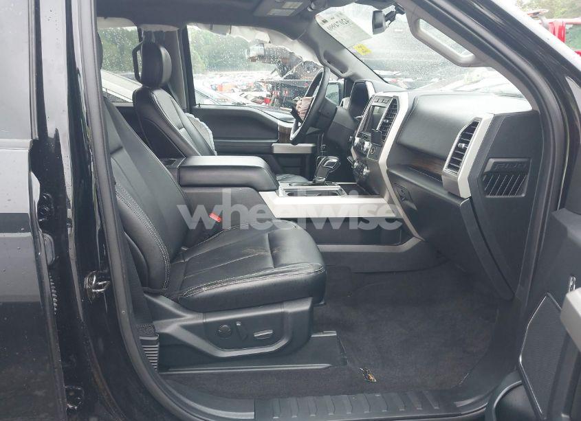 Photo 5 of 2020 Ford F-150 LARIAT (VIN 1FTEW1C55LFB75413)