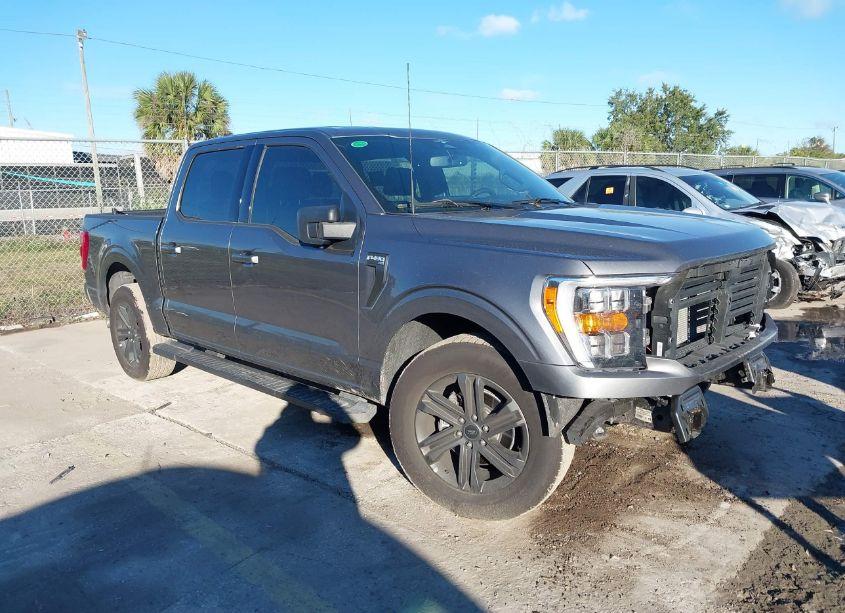 2023 Ford F-150 XLT (VIN 1FTEW1C55PFC09761) main photo