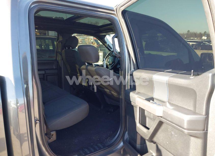 Photo 8 of 2018 Ford F-150 XLT (VIN 1FTEW1C56JKG06037)